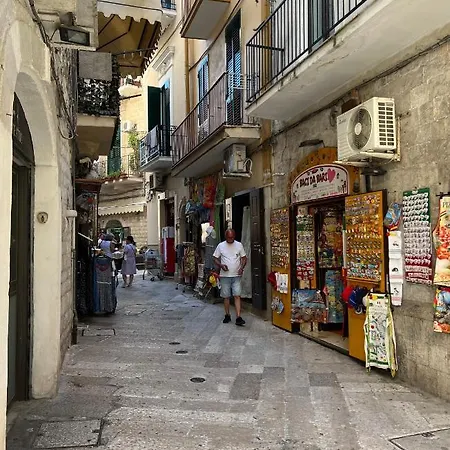 Corte Del Carmine Bari