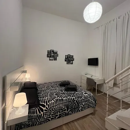 Corte Del Carmine Bari